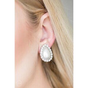 Teardrop White Pearl & Rhinestone Clip-On Earrings For Women Bridal Jewelry